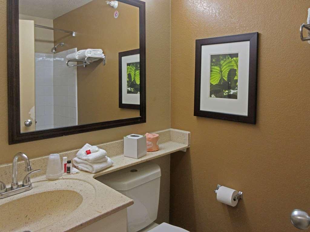 Suburban Studios Raleigh - Crabtree Valley Kamer foto